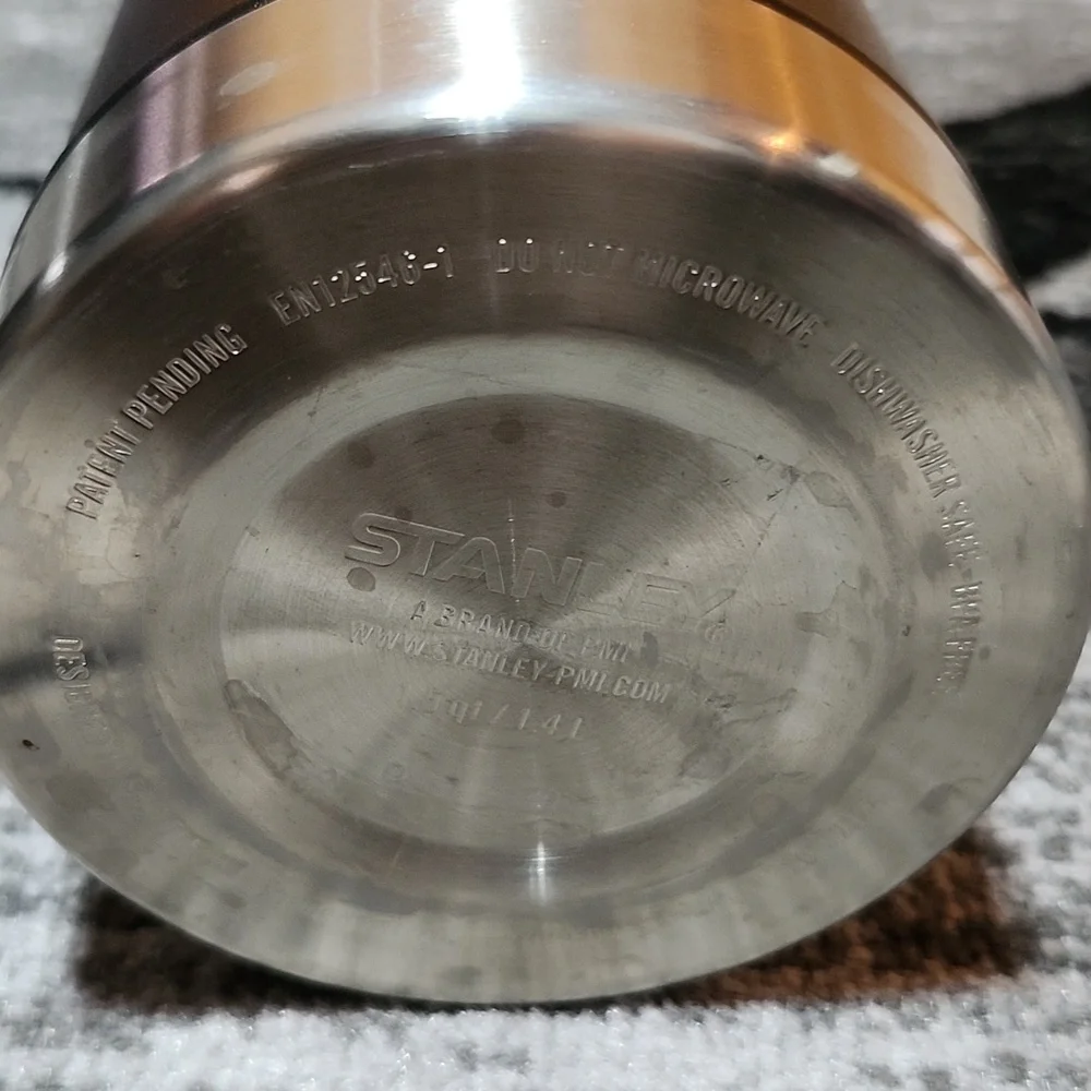 STANLEY BUNDLE THERMOS & QUENCHER H2.0 FLOWSTATE TUMBLER & QUICK FLIP GO BOTTLE - Picture 14 of 16
